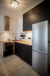 Von Aghte Small Studio