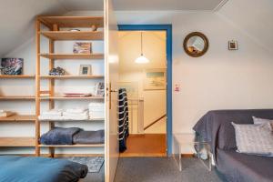 Cozy room in residential Alkmaar - Free parking