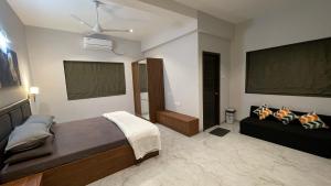 Clove Beach Residency