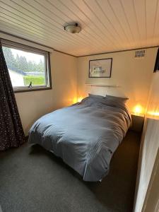 Ruim, mooi en modern huisje met een heerlijke tuin
