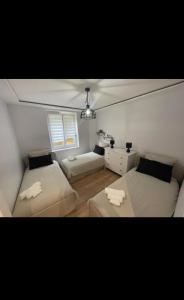 Villas Villa T5 avec Jacuzzi proche centre ville Darcy : photos des chambres