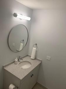 Beachview getaway at the New Carlyle 304 on the Main strip in Grand Bend