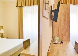 Guesthouse Central Station Group - Via Ponte Seveso 18