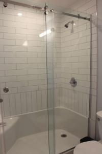 Beachview getaway at the New Carlyle 302 on the Main strip in Grand Bend