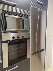 Apartamento Vigo 3Hab 6PAX WiFi PARKING Playa a 8 mins ツ by Rias Baixas Rentals