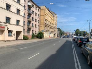 Mini cinema & movie studio with PS5