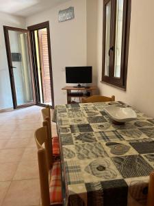 Three-Bedroom Standard Apartment