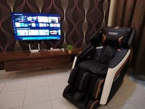 Maison Inn-JB Tebrau Staycation City Walk Within 8 mins to Ikea Toppen & AEON Mall - Plintong