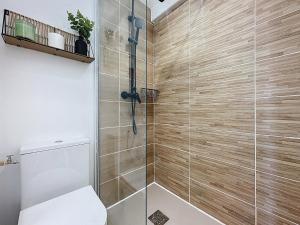 Appartements Appartement vue mer sur Port de Leucate Climatise, Parking gratuit, Linges et Serviettes inclus : photos des chambres