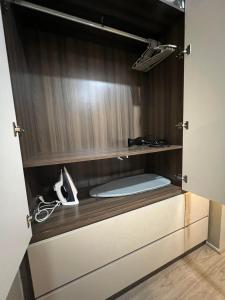 1 br with balcony walk to IT Park Cebu nice view pool access