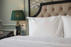 Madelise Amica Hotel and Travel