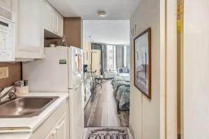 Caravelle Tower Condo Rental Walk to Beach