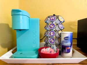 6 Beds plus Sofa Bed Sleeps 8 Spacious Crew Housing