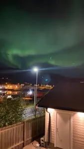 Cosy apartment near the sea and nature in Kaldfjorden - Nygård