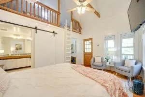 Johnson City Studio with Fire Pit on 25 Acres! - Hye