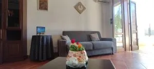 Villa del Conte Holidays - Valderice