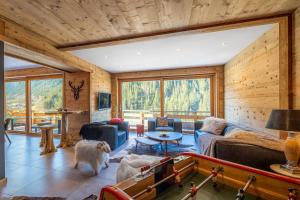 Chalet 1100 - Bo Immobilier Chatel - à mi-chemin du centre et du Linga -Reduced prices on ski passes Châtel & Portes du Soleil