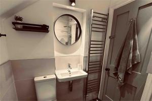 Lovely Oxford City Period Home