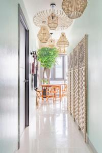 Tree of Life Penthouse 3BR w Gym Pool Sauna More