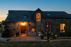 Maisons d'hotes Chambres d'hotes avec Jacuzzi : photos des chambres