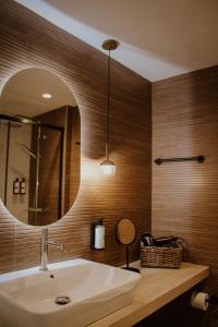 One-Bedroom Apartment with Balcony room in Flacalco Hotel & Apartments