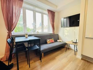 aday - Cozy and Modern Studio Apartment