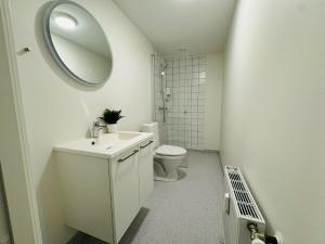 aday - Sunny Studio Apartment