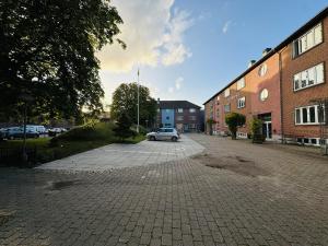 aday - Sunny Studio Apartment