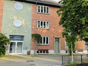 aday - Sunny Studio Apartment