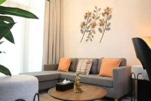 Your Cozy 1BR Getaway Masdar city - Yas Island