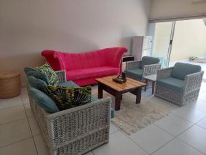 BAY RIDGE Sleep 6 close to beach