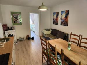 ELENA flat Maiglöckchen CentrO Westfield Centro