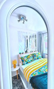 Charming 3-bedroom House with Garden in Portsmouth, Close Parking, Train Station & Gunwharf