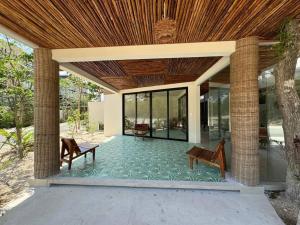 Botánics by Endémico Los Laureles