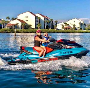 VILLA 4 Walk to beach Pool Daily Rentals