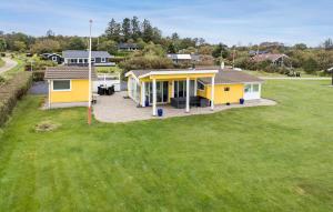 3 Bedroom Amazing Home In Spøttrup