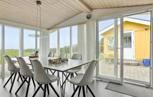 3 Bedroom Amazing Home In Spøttrup