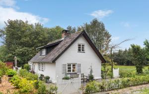 Stunning Home In Nørre Nebel