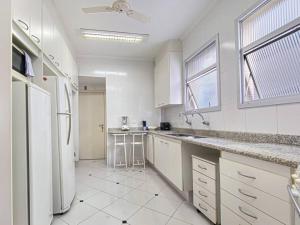 Vista Mar Frente para Praia 4 quartos Espaçosos