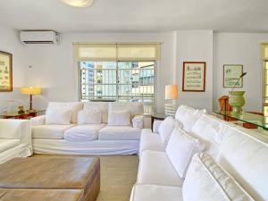 Vista Mar Frente para Praia 4 quartos Espaçosos