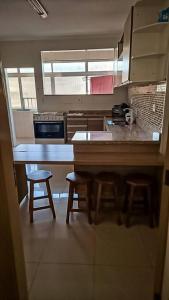 Cobertura no Guarujá com Piscina