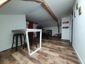 Maisons de vacances Gite de campagne 14 personnes : photos des chambres
