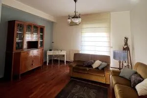 Frankie's house - Ріпосто