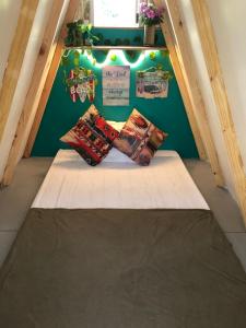 Tiny Beach Hut - Faith Bay Huts 3