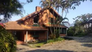 Villa Alto das Montanhas/Friburgo - 新弗里堡