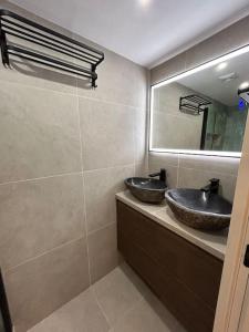 Le Cocon des Sablons - Tour Eiffel Champs Elysées