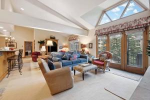 The Charter at Beaver Creek E430