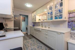 Texas Bluebonnet Farmhouse
