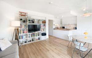 Nice Apartment In Oostende With Wifi