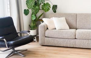 Nice Apartment In Oostende With Wifi